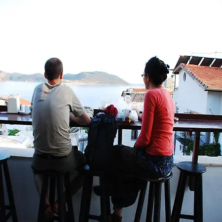 Хостел Ates Каш