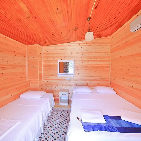 Ates Hostel Κας