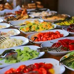 阿泰膳食公寓 旅馆 *