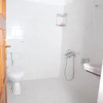 阿泰膳食公寓 旅馆 *