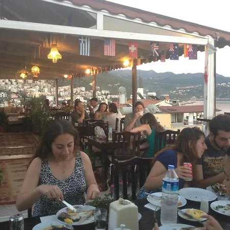 旅馆 阿泰膳食公寓 *