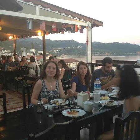 旅馆 阿泰膳食公寓 卡斯